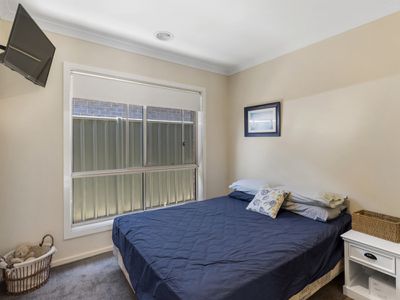 2 / 78 FERGUSON STREET, Broadford