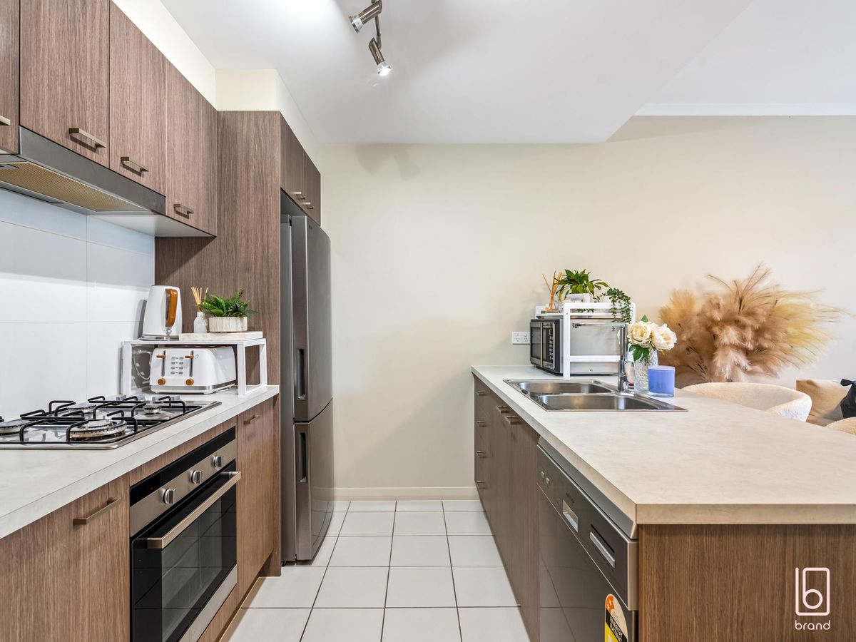 8 / 5 Dunlop Road, Blue Haven