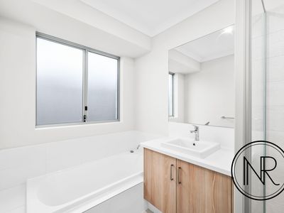 7 Barnevelder Bend, Southern River