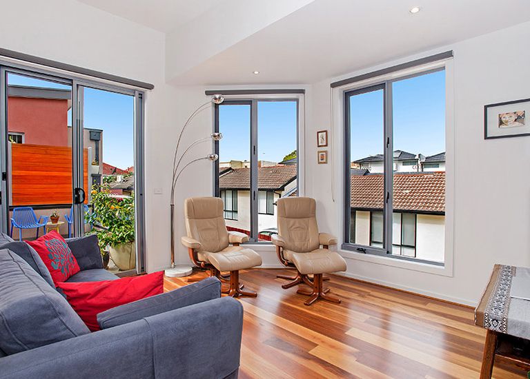 3 / 30 Irvine Crescent, Brunswick West