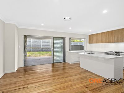 11 McNevin Close, Calderwood