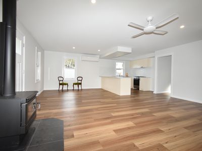 1 Pritchard Lane, Beechworth