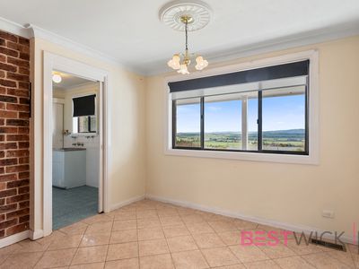 15 Beavis Place, Llanarth