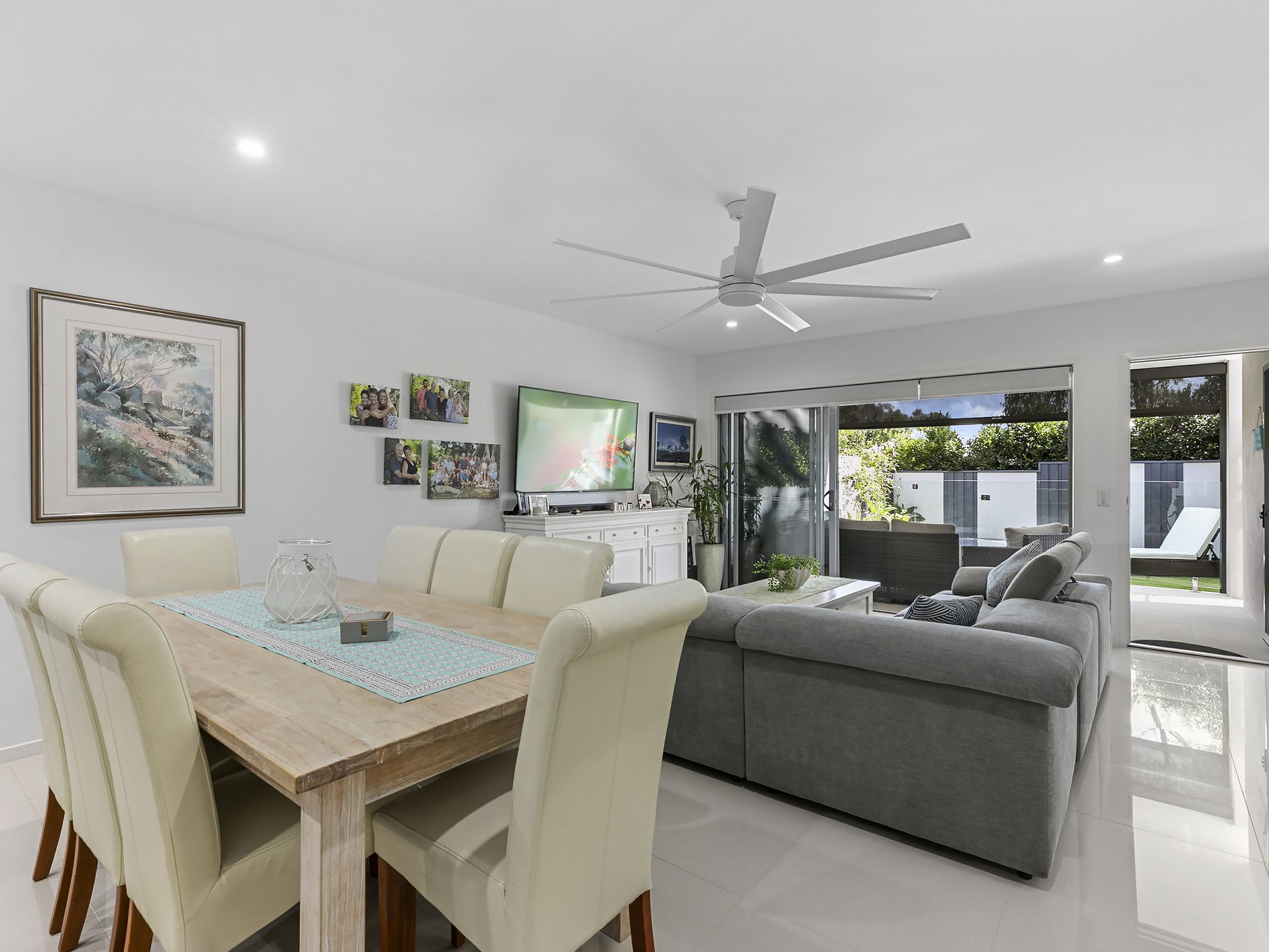 2  / 2 Goldfinch Close, Peregian Springs