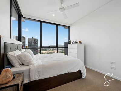 2011 / 19 Hope Street, South Brisbane