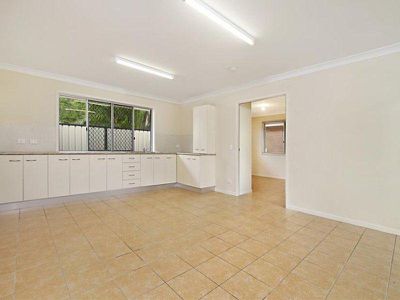 30 Beatty Street, Rochedale South