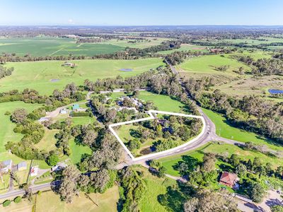 2 Taylor Place, Theresa Park