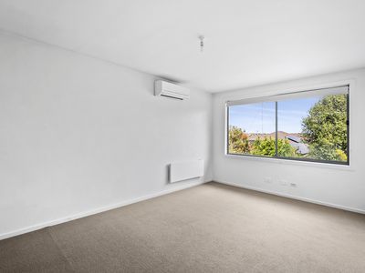 2 / 13 Fogarty Avenue, Highton