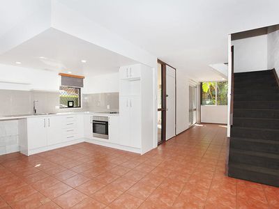 1 / 21 Pangarinda Place, Mooloolaba