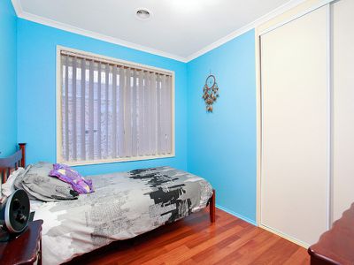 9 England Walk, Narre Warren South
