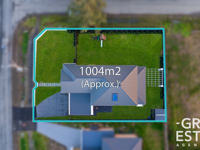 9 Memorial Drive, Narre Warren North