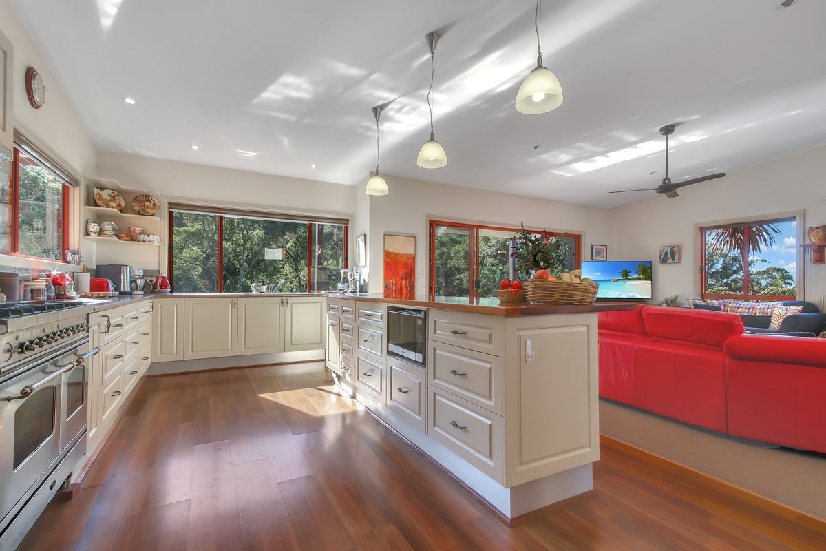 83 Rainforest Parkway, Narooma