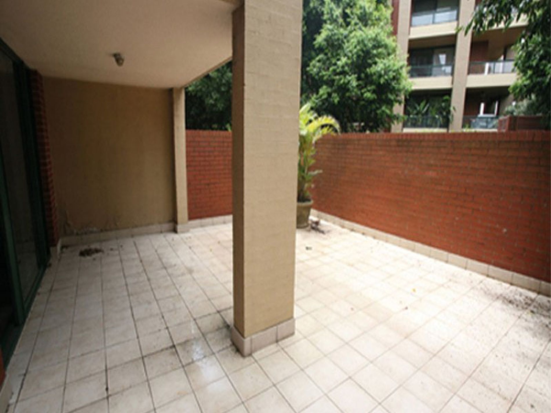 10205 / 177 Mitchell Road, Alexandria
