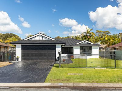 6 Devoy Place, Black Head