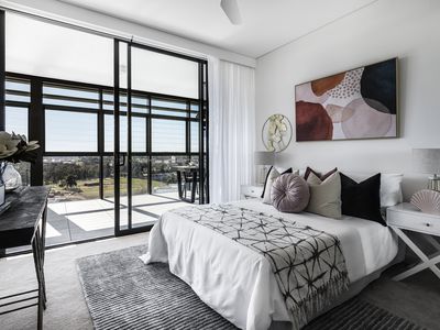 1802 / 11 Solent Circuit, Norwest