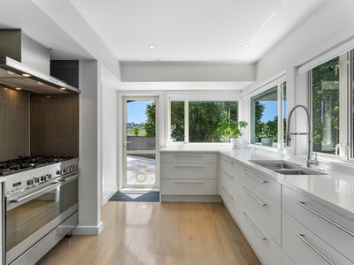 2/20 Gulf View Road, Murrays Bay