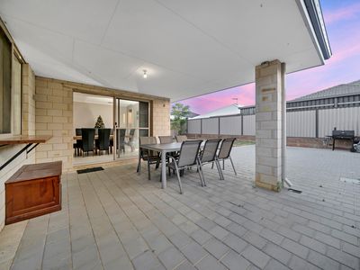 11 Sapwood Grove, Whitby