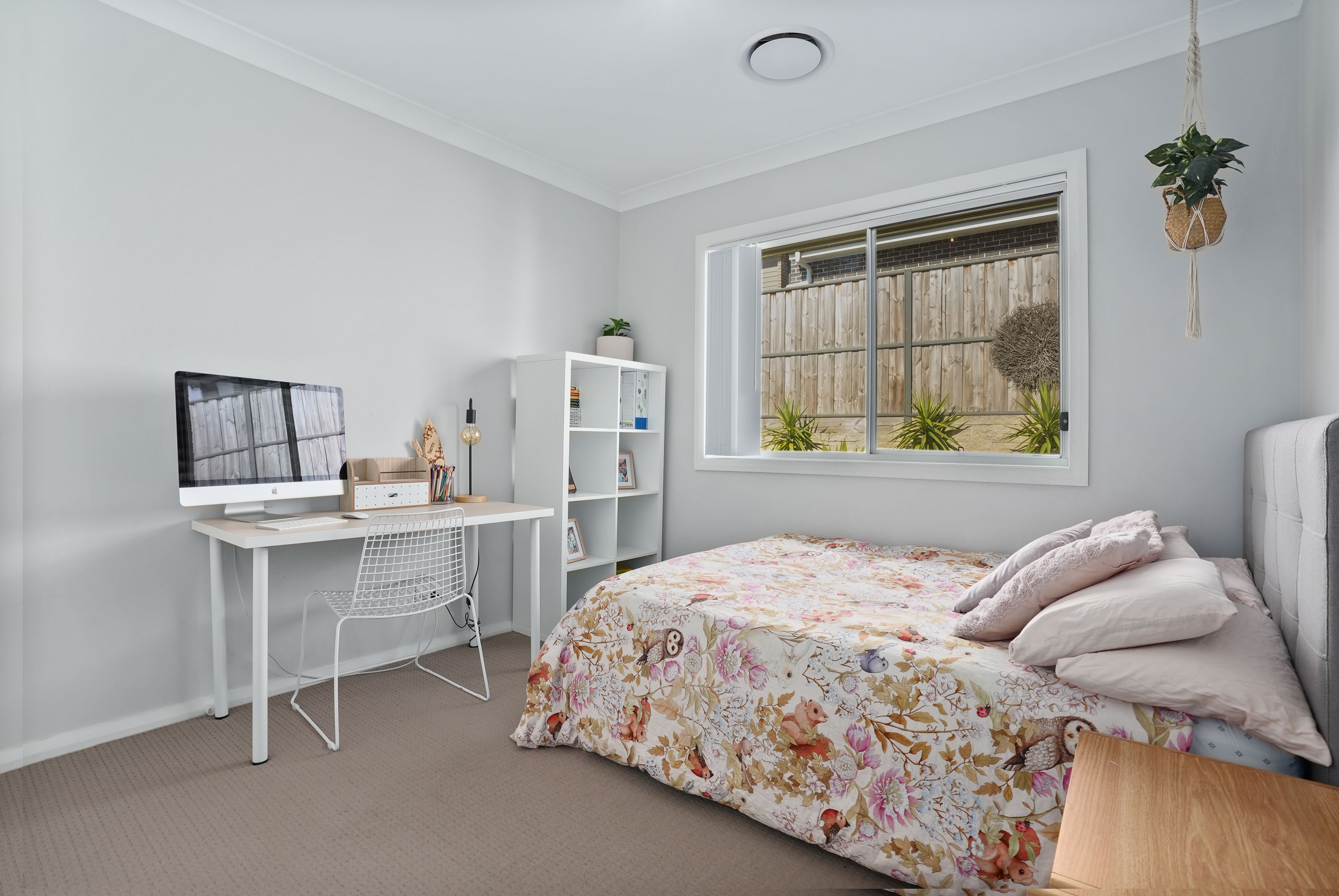 16 Redhaven Street, CADDENS