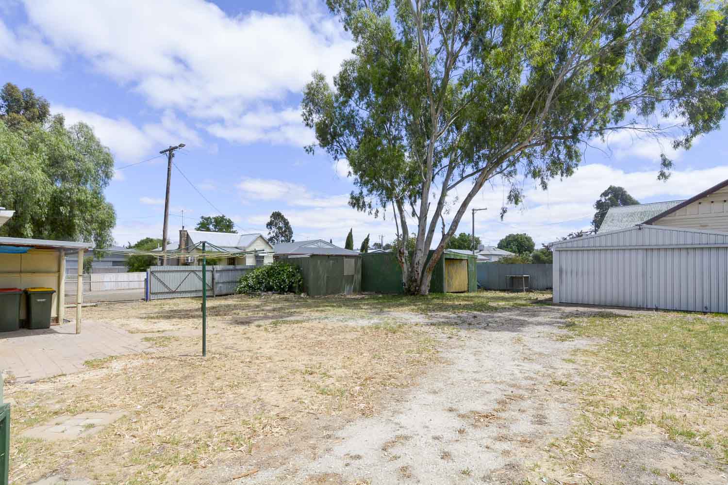 2 Bradshaw Street, Horsham