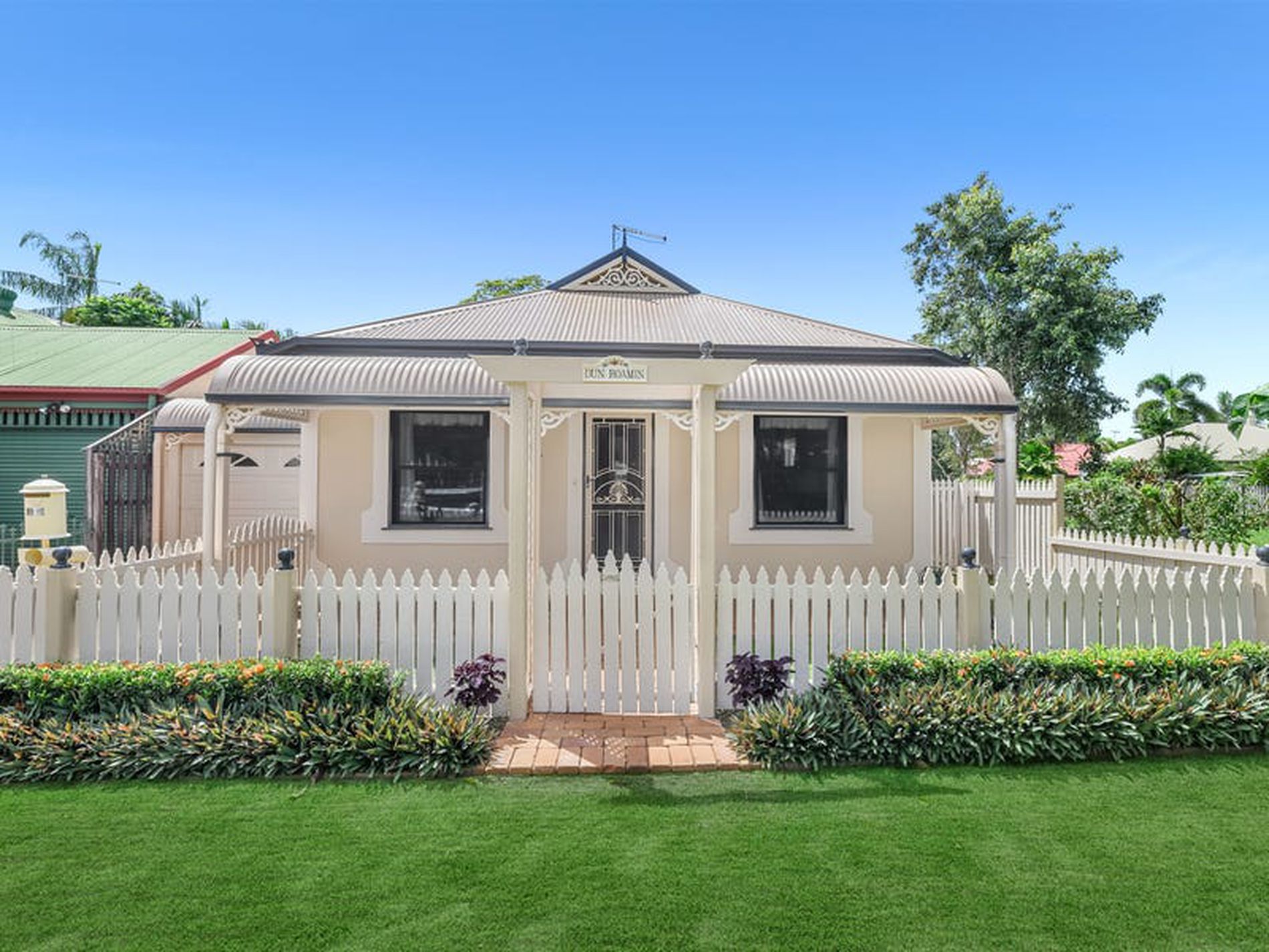 Mount Sheridan Hunt Realty