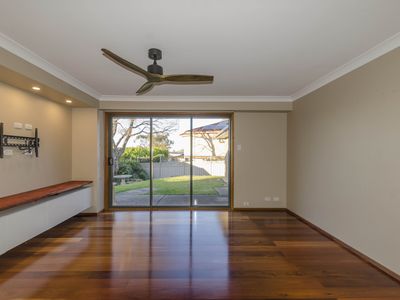 4 Siddeley Place, Raby