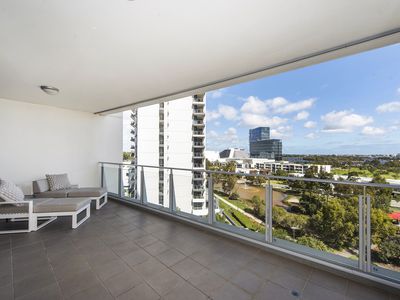 701 / 96 Bow River Crescent, Burswood