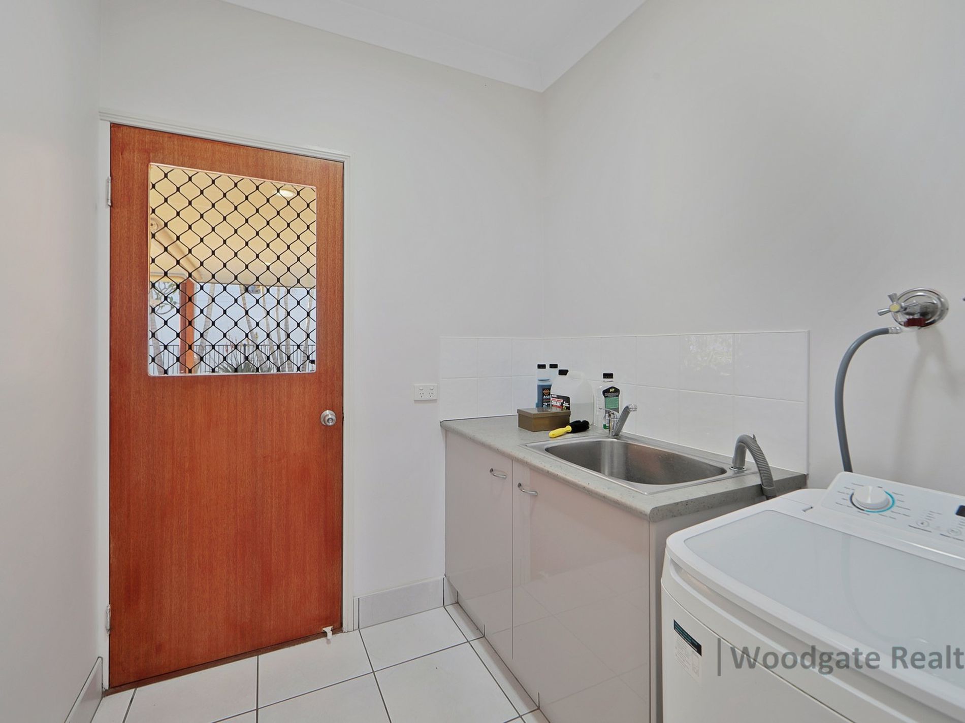 3 Moray Court, Woodgate