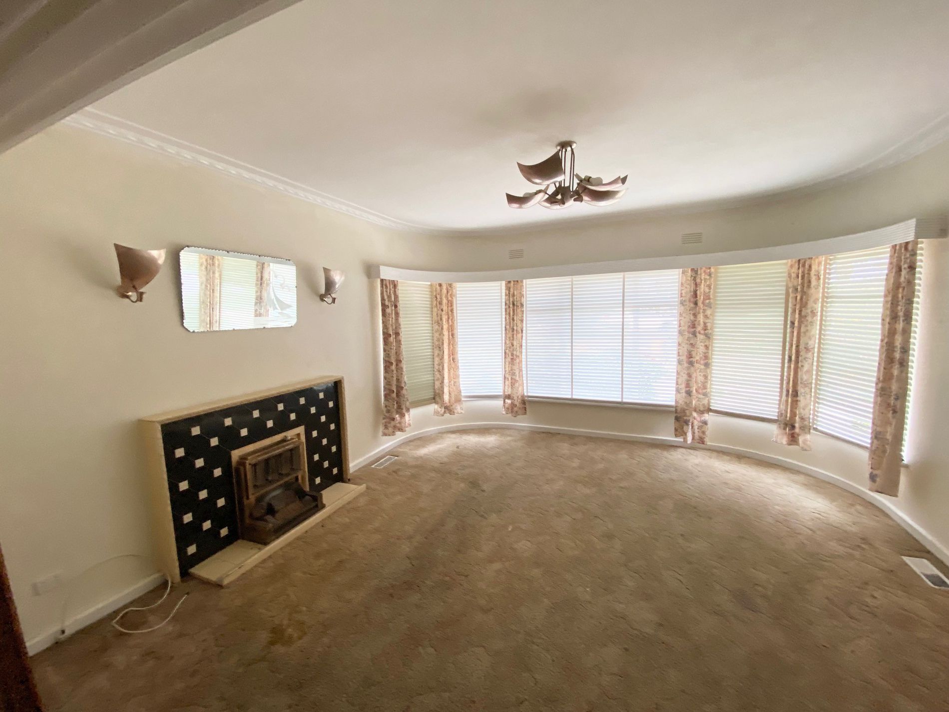 82 Duncans Road, Werribee