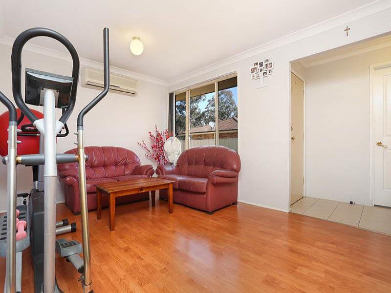 17 Ward  Pl, Hinchinbrook