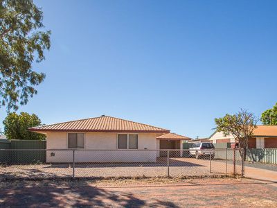 10 Kangaroo Crescent, South Hedland