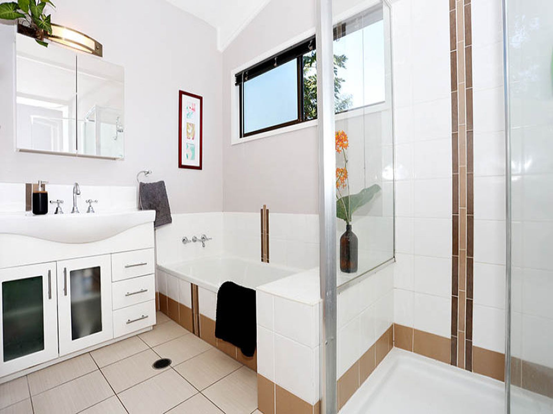 94 Panorama Drive, Tweed Heads West