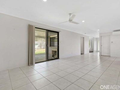 58 Moonstone Drive, Urangan