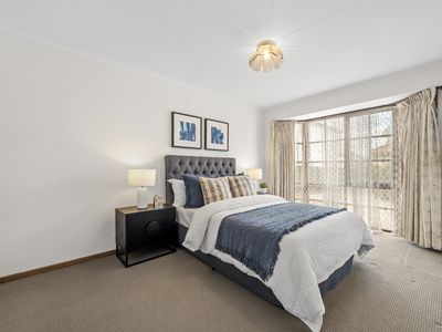 2 / 4 Kurrajong Avenue, Glen Waverley