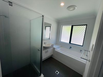 1 Cruiser Street, Burpengary