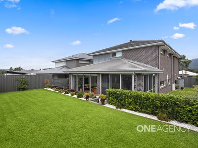 3 Violet Boulevard, Calderwood