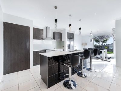 20 Retreat Avenue, Cranbourne North