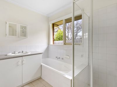 3 / 11 The Avenue, Ferntree Gully