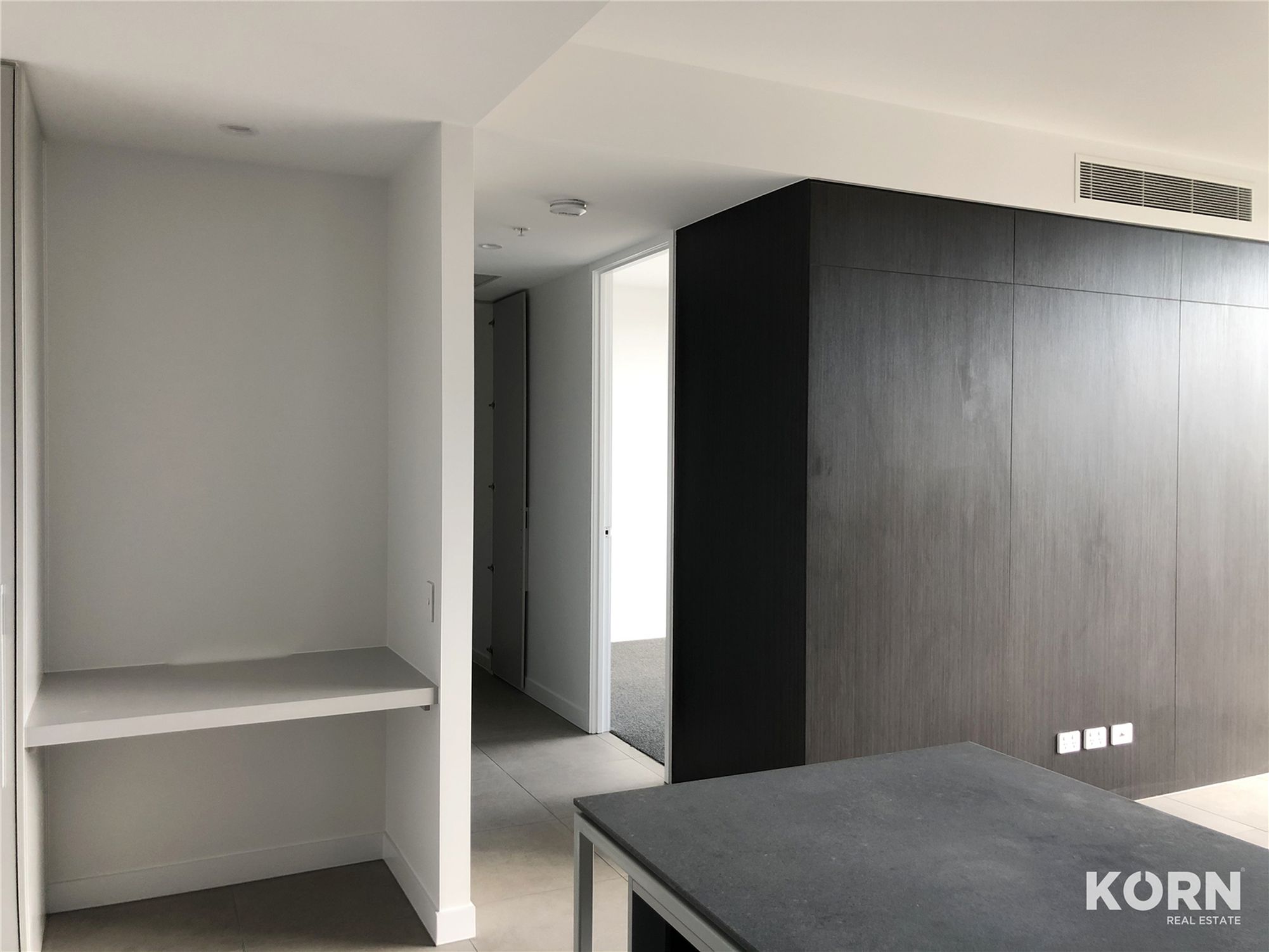 608 / 17 Penny Place, Adelaide