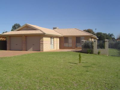 78 Twickenham Drive, Dubbo