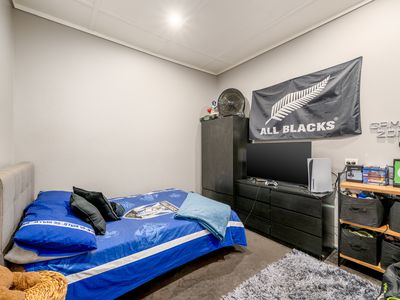 23 Gourlay Street, Shepparton