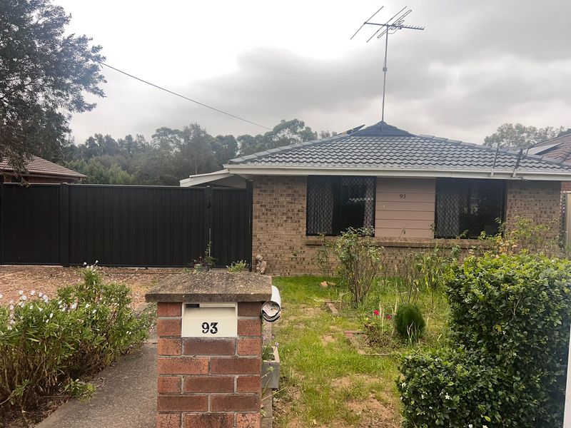 93 Irwin Street, Werrington
