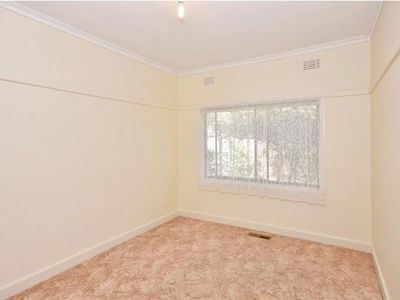 192 High Street, Kangaroo Flat