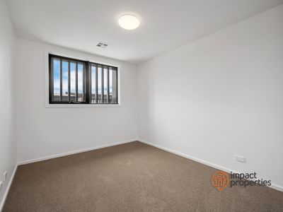 9 / 50 Maymuru Way, Whitlam