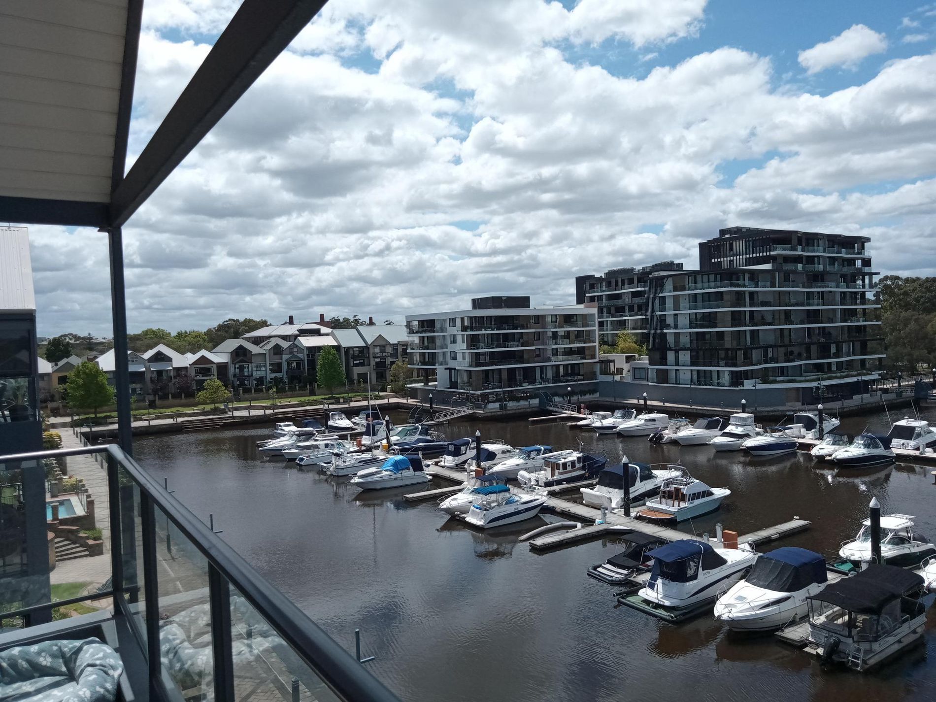 11 / 45 Tidewater Way, Ascot