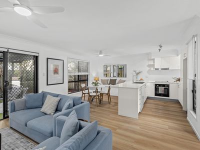 4 / 5 Seabrook Street, Kedron