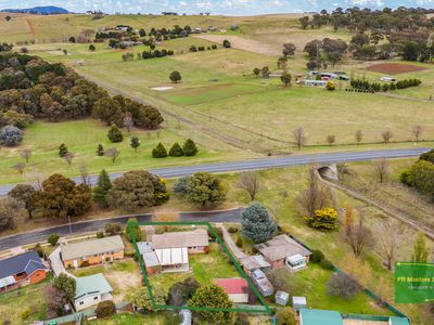 8 Sturt Street, Blayney