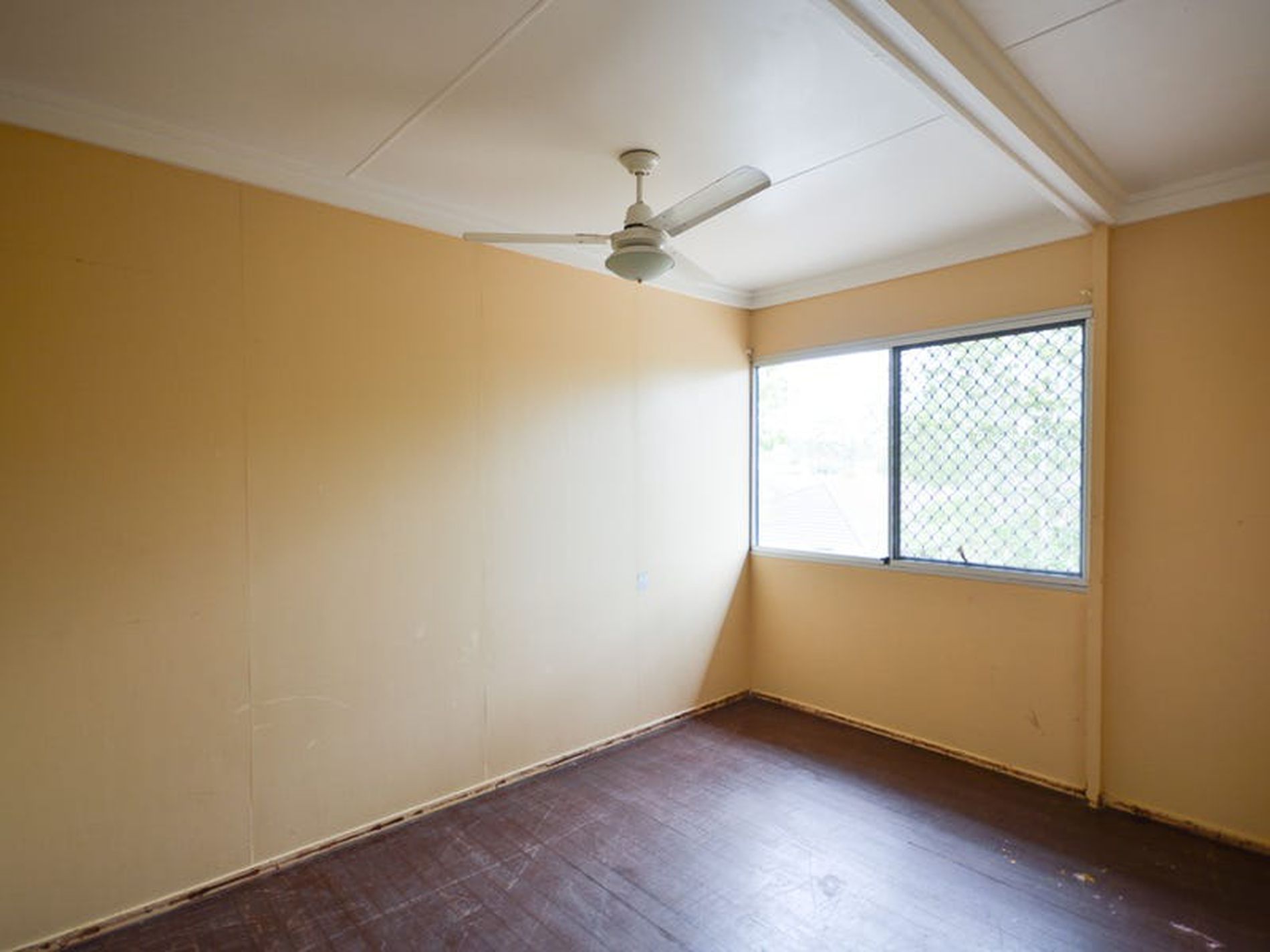 81 Redbank Plains Road, Goodna