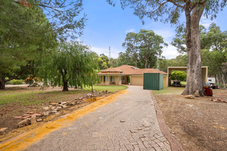 27 OAK WAY, Baldivis
