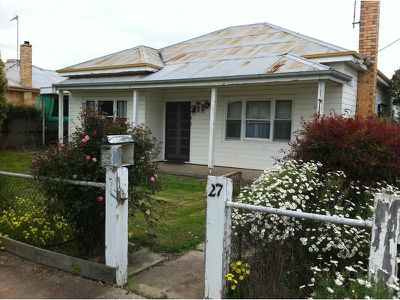 27 Henry Street, Horsham