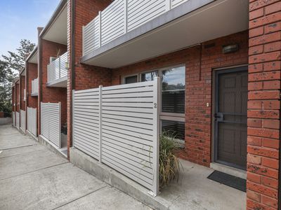 2 / 39 Ormond Road, Moonee Ponds
